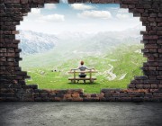 woman-bench-mountains